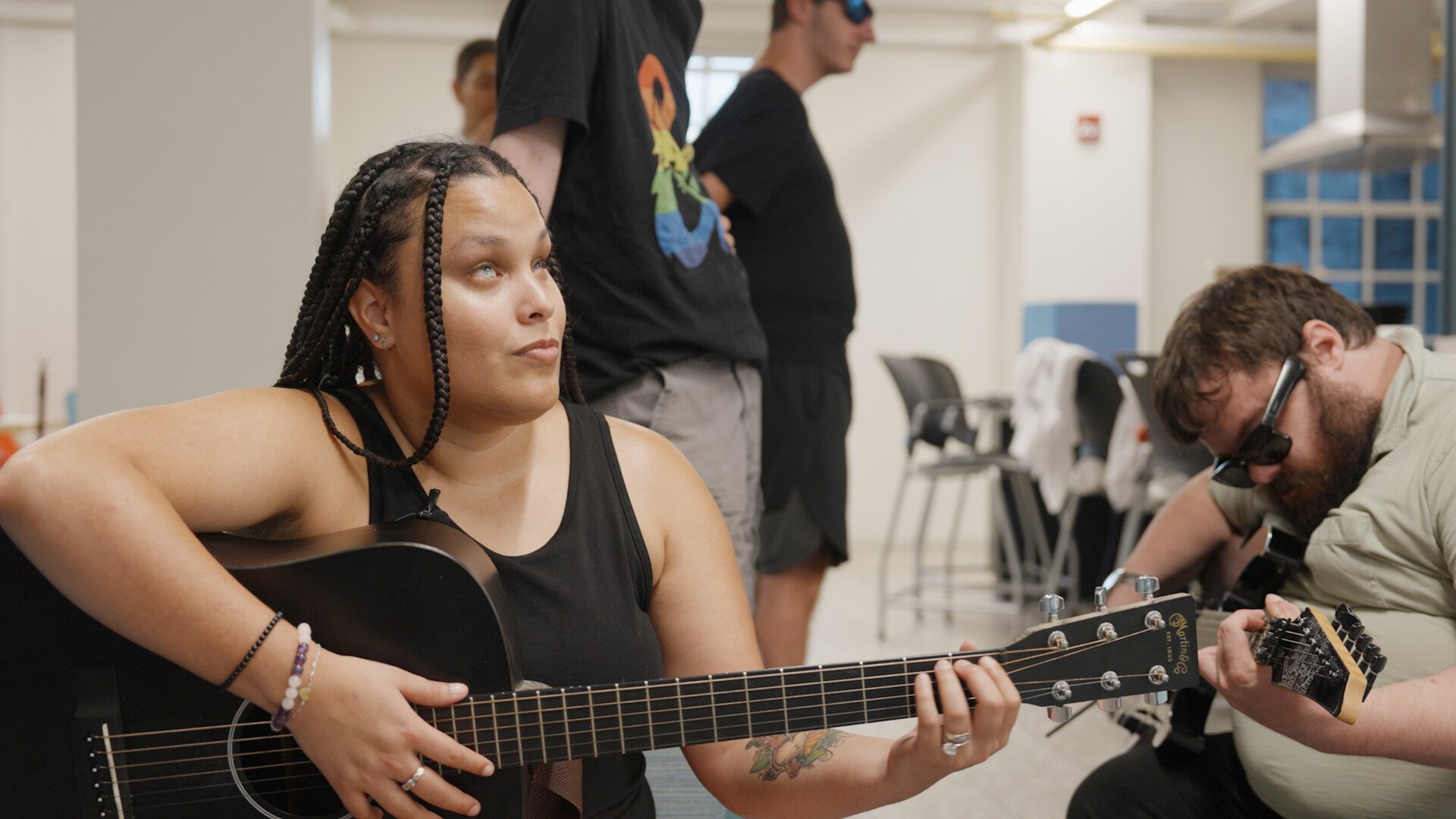 The Blind Reggaetonera